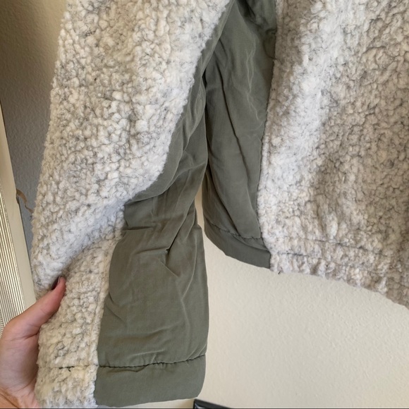 SOLD We the free people Rivington Sherpa jacket - Picture 7 of 10